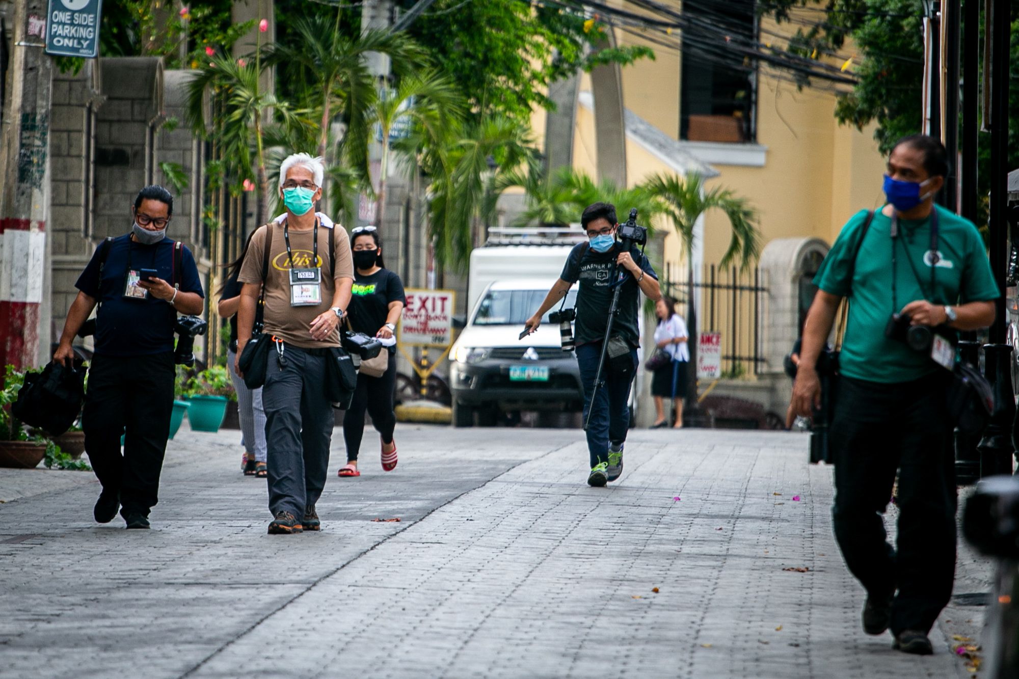 Photojournalists cover the frontlines of the COVID-19 pandemic in the Philippines. (Photo by Mark Saludes)